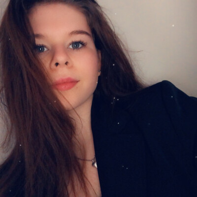 Tiffany  zoekt een Kamer / Appartement in Roermond